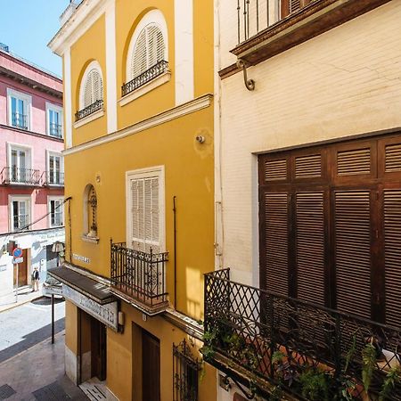 Homeyseville- Bright Apartment At Santa Cruz 6 Pax, Parking Optional Extérieur photo