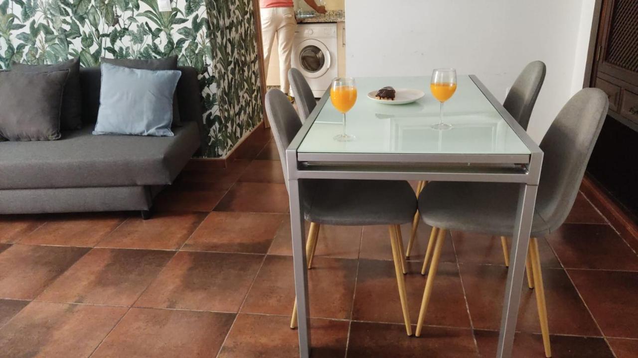 Homeyseville- Bright Apartment At Santa Cruz 6 Pax, Parking Optional Extérieur photo