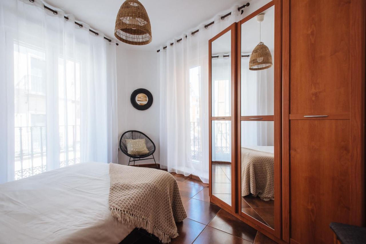 Homeyseville- Bright Apartment At Santa Cruz 6 Pax, Parking Optional Extérieur photo